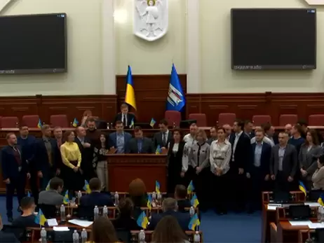 Кличко відкрив безстрокове засідання Київради. Депутати ухвалили низку рішень для забезпечення тероборони