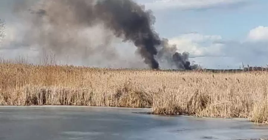 Сводка Запорожья: Комендантский час теперь с 19:00, ночью в городе обстреляли аэропорт