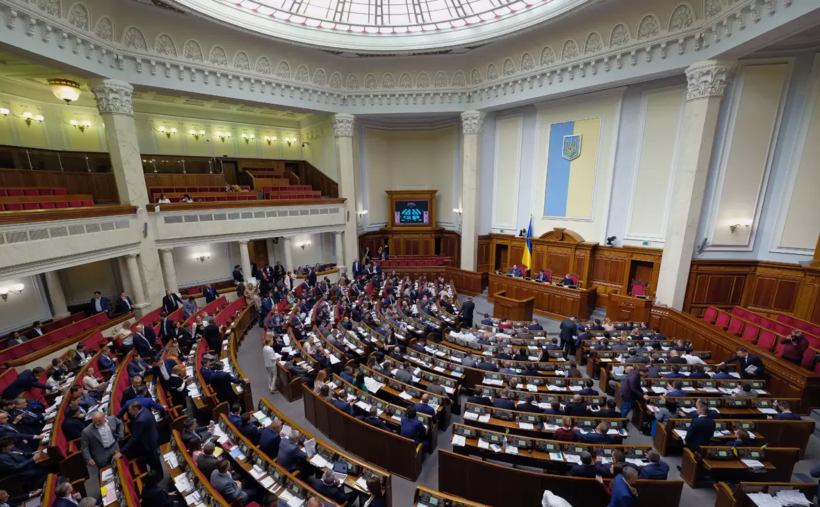 Нардепи хочуть голосувати онлайн - до Ради внесли законопроект