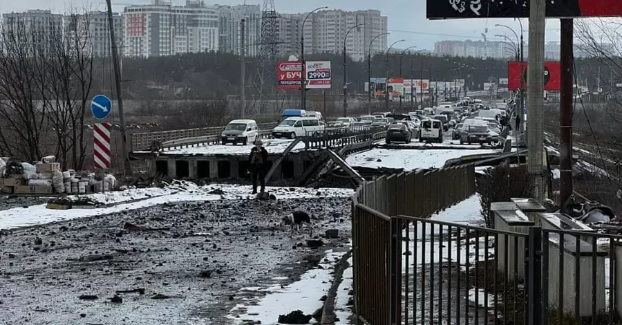 Зведення ЗСУ на 15-й день війни: стримування супротивника на півдні та кругова оборона Маріуполя