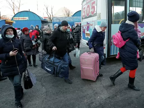 Під Києвом ворог розстріляв колону жінок та дітей, загинули 7 людей