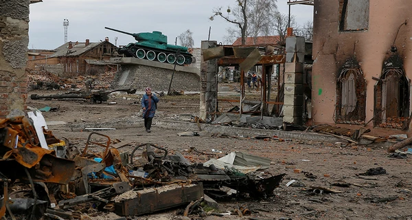 Жителі Тростянця: Боїв немає, але росіяни залишили багато мін та розтяжок