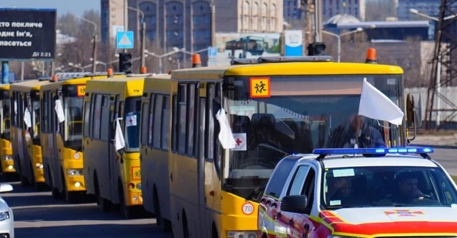 В Мелитополе оккупанты готовятся открыть русские школы и предлагают учителям зарплаты в рублях