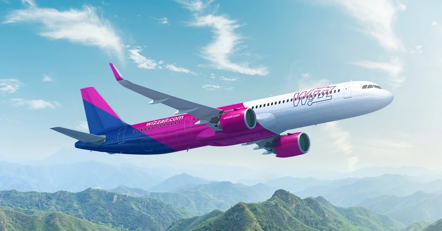 Лоукостер Wizz Air скасовує всі рейси з Росії та в країну на весь літній сезон