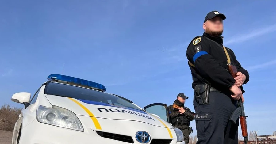На Великдень посилені патрулі поліції чергуватимуть біля храмів, на вулицях та дорогах
