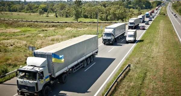 Міністр розповів про роль доріг «Великого будівництва» для військових та «гуманітарки» 