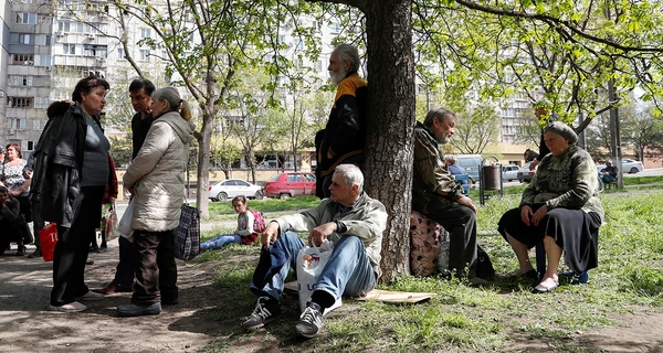 Скорочення допомоги переселенцям, подорожчання палива та допомога від ООН: що зміниться з 1 травня