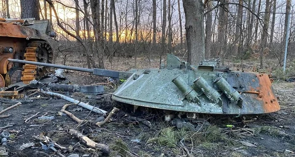 Войска РФ перебрасывают силы из Белгородской области в Изюм и пытаются полностью захватить Донбасс