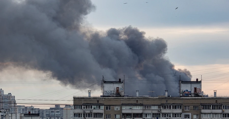 Укрзалізниця: метою Росії у Києві були не танки, а зерновози