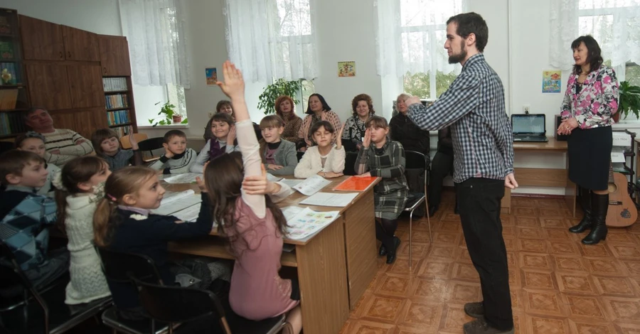 По следам заявления Ирины Верещук: Не только учитель, но и слесарь может считаться коллаборационистом 