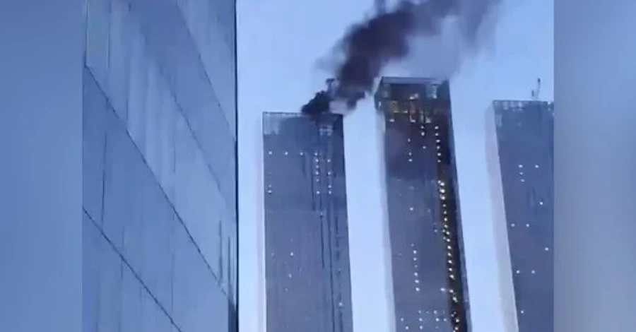 В столице РФ горел небоскреб 