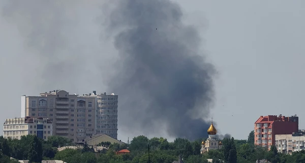 Донеччани: Питну воду дають за паспортом, а виїхати «у світ» майже неможливо