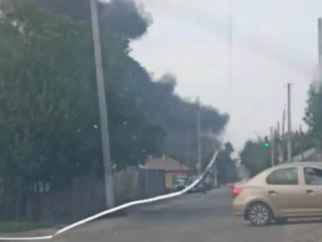 В Луганской области взорвали автомобиль с коллаборантом