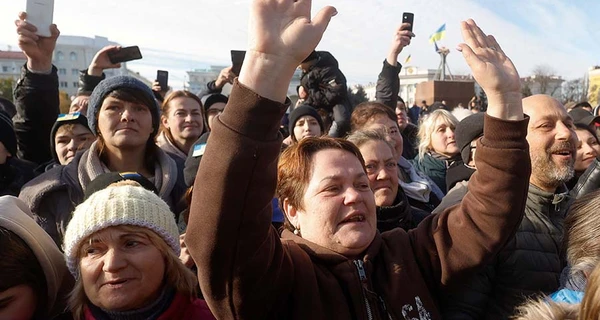 Журналисты призывали власти вернуть аккредитацию, отобранную за репортажи из Херсона