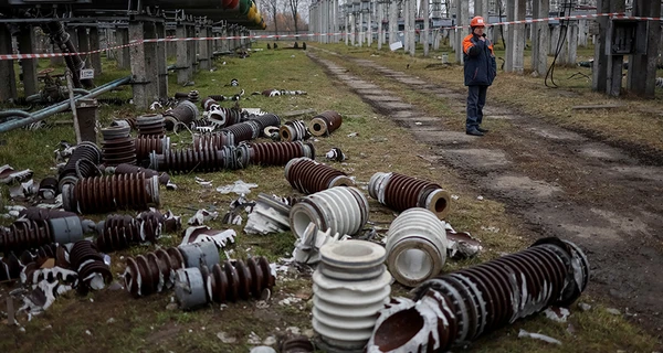 «Укрэнерго»: Потребление электроэнергии растет, лимиты вводятся по всей Украине