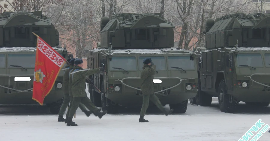 У Білорусі вкотре подовжили військові навчання біля українських кордонів