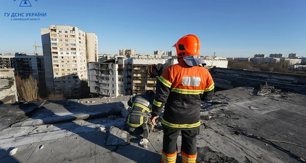 В Харькове обнаружили вмерзшую в землю неразорвавшуюся российскую ракету