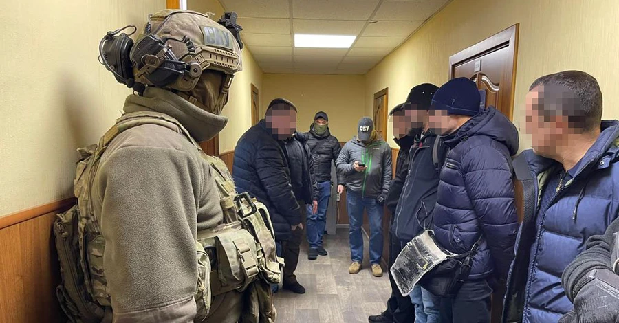 У Києві накрили банду сутенерів - ватажком виявився заступник голови Департаменту міграційної поліції