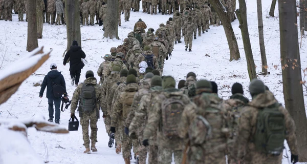 В Украине продлят военное положение и общую мобилизацию до 19 мая