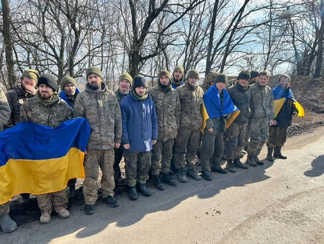 Україна повернула 130 полонених, зокрема захисників Маріуполя та Бахмута