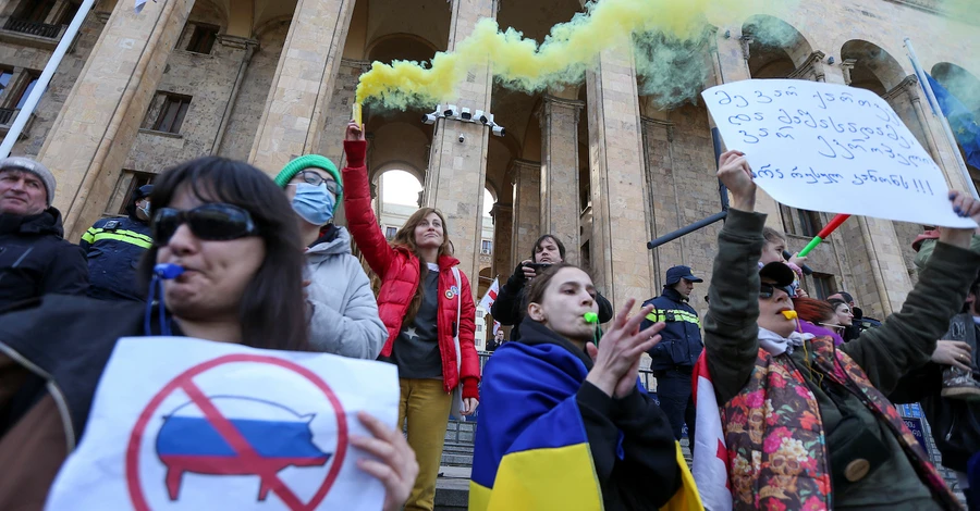 МЗС України висловило солідарність із народом Грузії на тлі масових протестів