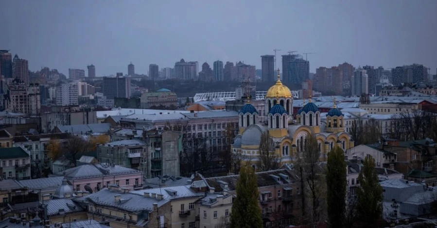 У Києві перейменували вулицю Толстого на Скоропадського, а проспект Гагаріна – на Каденюка