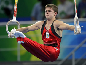 Гимнаст Александр Воробьев стал чемпионом за мороженое 