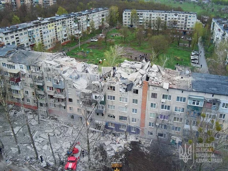 В машині швидкої померла дитина, яку врятували з-під завалів у Слов'янську