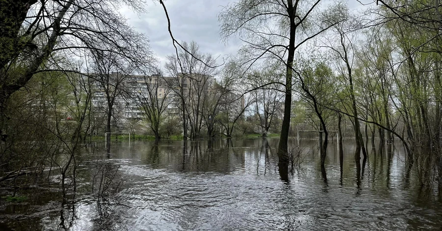 Великий потоп – звідки стільки води та чи затопить Київ