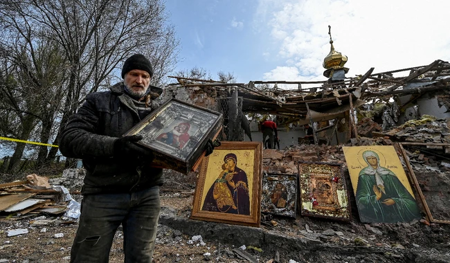 Наслідки російського ракетного удару по Комишуваху