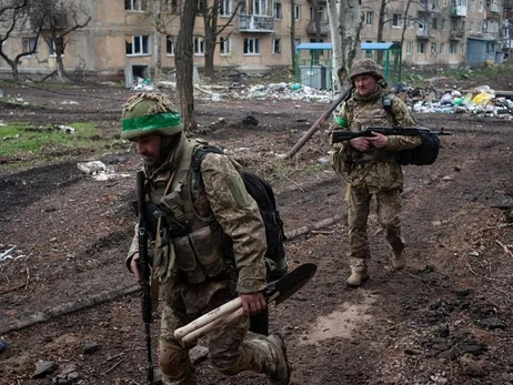 Британська розвідка: Роcія відправила на південь України нову групу військ  