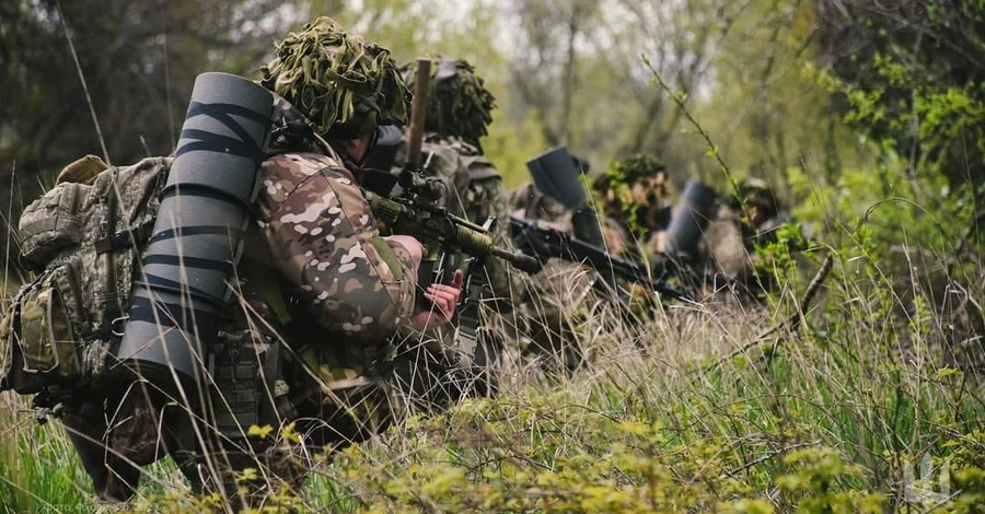 За добу в Україні знищено майже 700 російських військовослужбовців та засіб ППО ворога