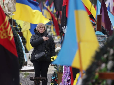 Зеленский поддержал петицию о создании Пантеона героев на Аскольдовой горе – работа уже началась