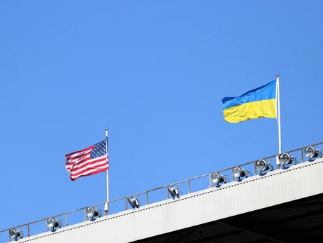 Україна отримала від США грант на 1,25 млрд доларів - гроші отримають пенсіонери та переселенці