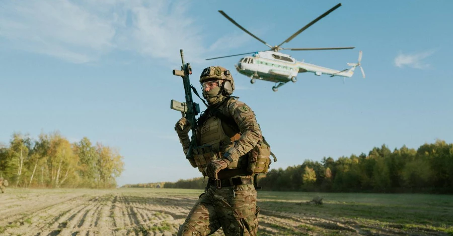 Зеленський привітав бійців із Днем прикордонника: Вони першими зустріли ворога та вступили у бій