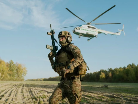 Зеленський привітав бійців із Днем прикордонника: Вони першими зустріли ворога та вступили у бій