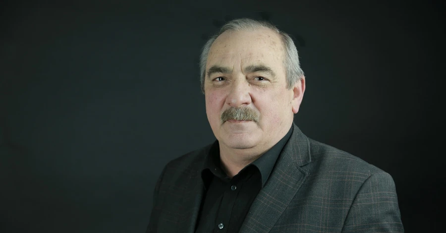 Помер професор Михайло Присяжний, який понад 20 років очолював факультет журналістики ЛНУ
