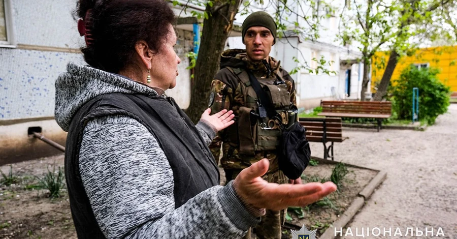 Поліцейським під щільним вогнем вдалося евакуювати дитину з-під Бахмута