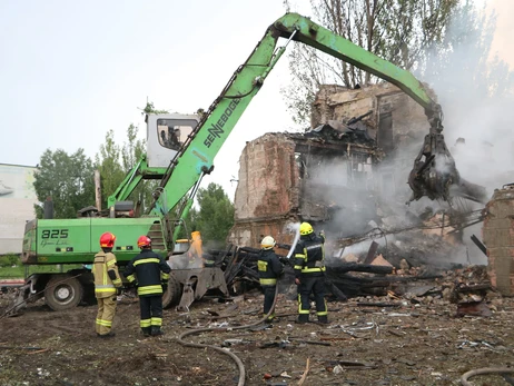 Ракетный удар по Днепру: спасатели завершили разбор завалов  