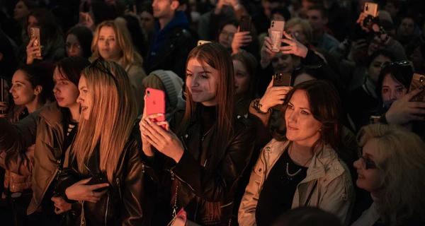 В Киевской области запретили проводить концерты и дискотеки после 21:00