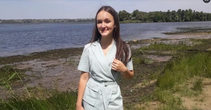 Студентка із Нової Каховки відмовилася від навчання у США заради чистого Дніпра