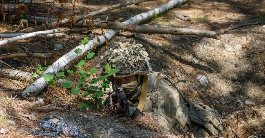 ВСУ за сутки уничтожили около 680 российских военнослужащих и сбили вражеский самолет