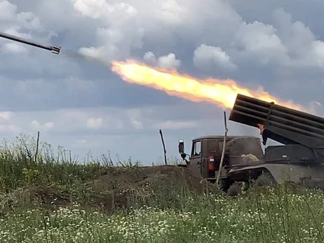 Генштаб: ЗСУ вразили шість районів скупчення окупантів та три склади боєприпасів 