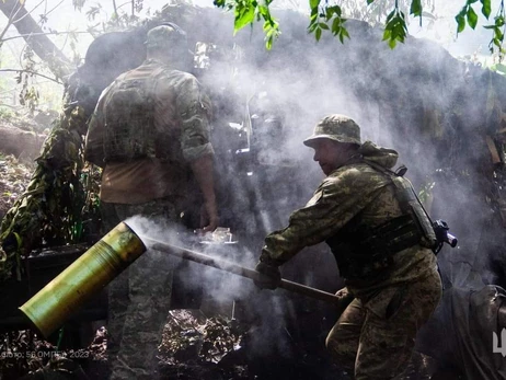 ЗСУ знищили більше 400 російських військовослужбовців та 5 ворожих артсистем