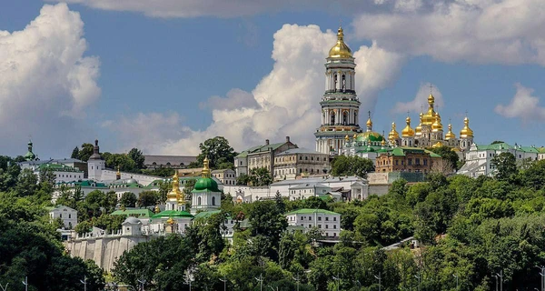 Суд визнав законним одностороннє розірвання договору оренди Києво-Печерської лаври УПЦ МП