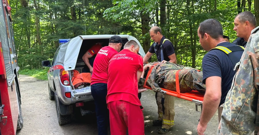 У Яремчі киянка зірвалася зі схилу під час їзди на квадроциклі