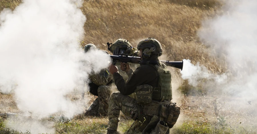 ЗСУ за добу знищили ще один російський літак та 6 ворожих гелікоптерів