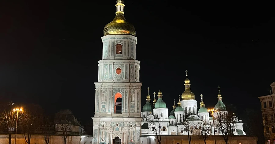 На реставрацію покрівлі та оновлення золотих куполів Софії Київської  витратять 80 мільйонів гривень