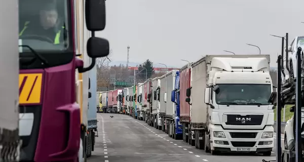 Блокаду на польсько-українському кордоні зніме Латвія або новий польський уряд 