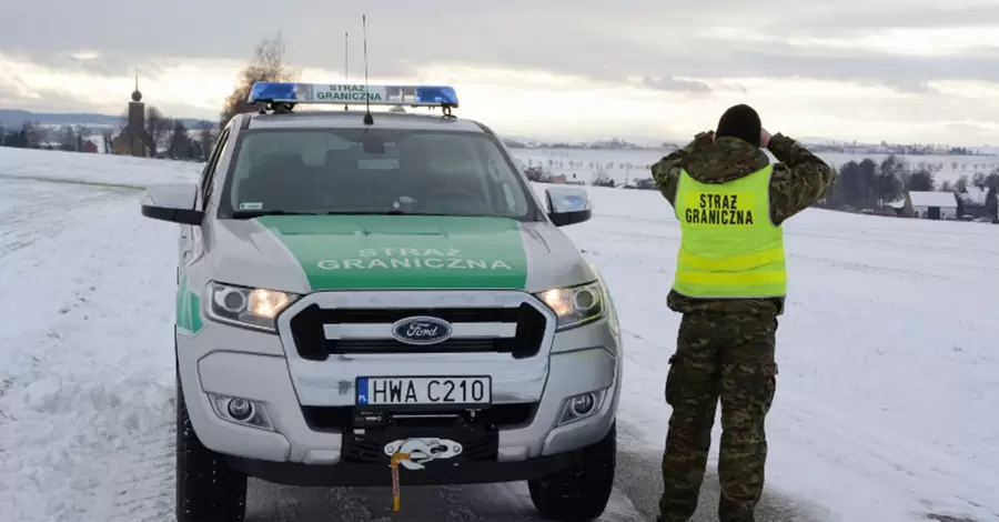 На польской границе задержали чешского подростка – сбежал из дома, чтобы воевать за Украину